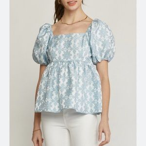 NEW blue lace puff sleeve blouse